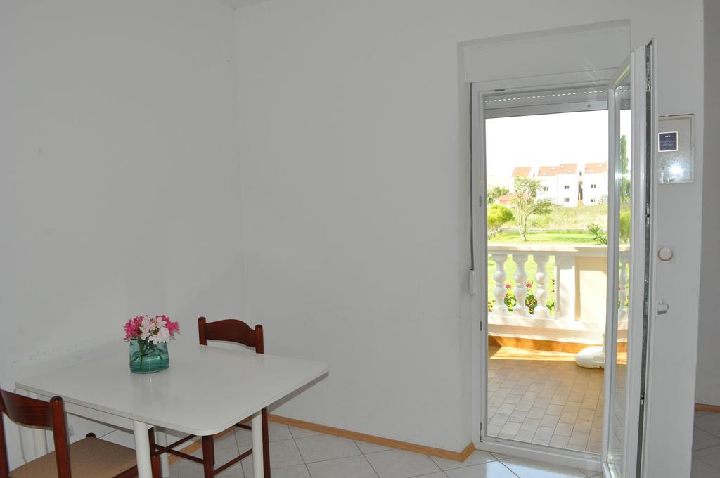 Apartments Smilja ลิยูบาช ภายนอก รูปภาพ