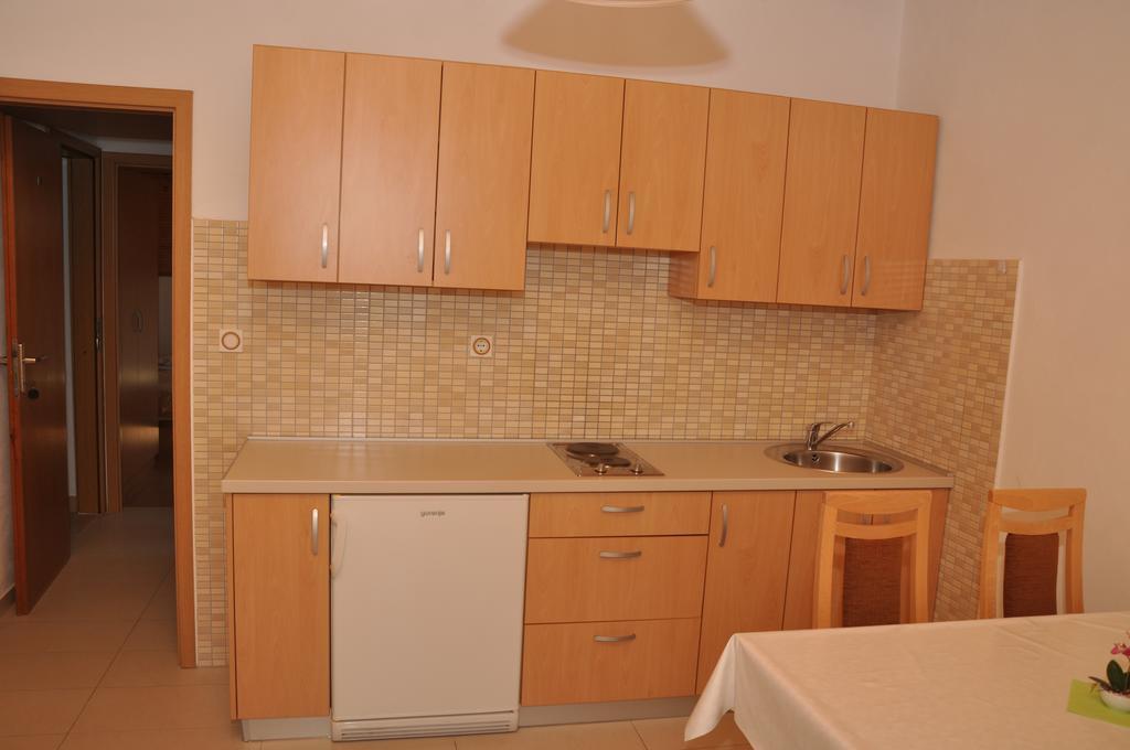Apartments Smilja ลิยูบาช ภายนอก รูปภาพ